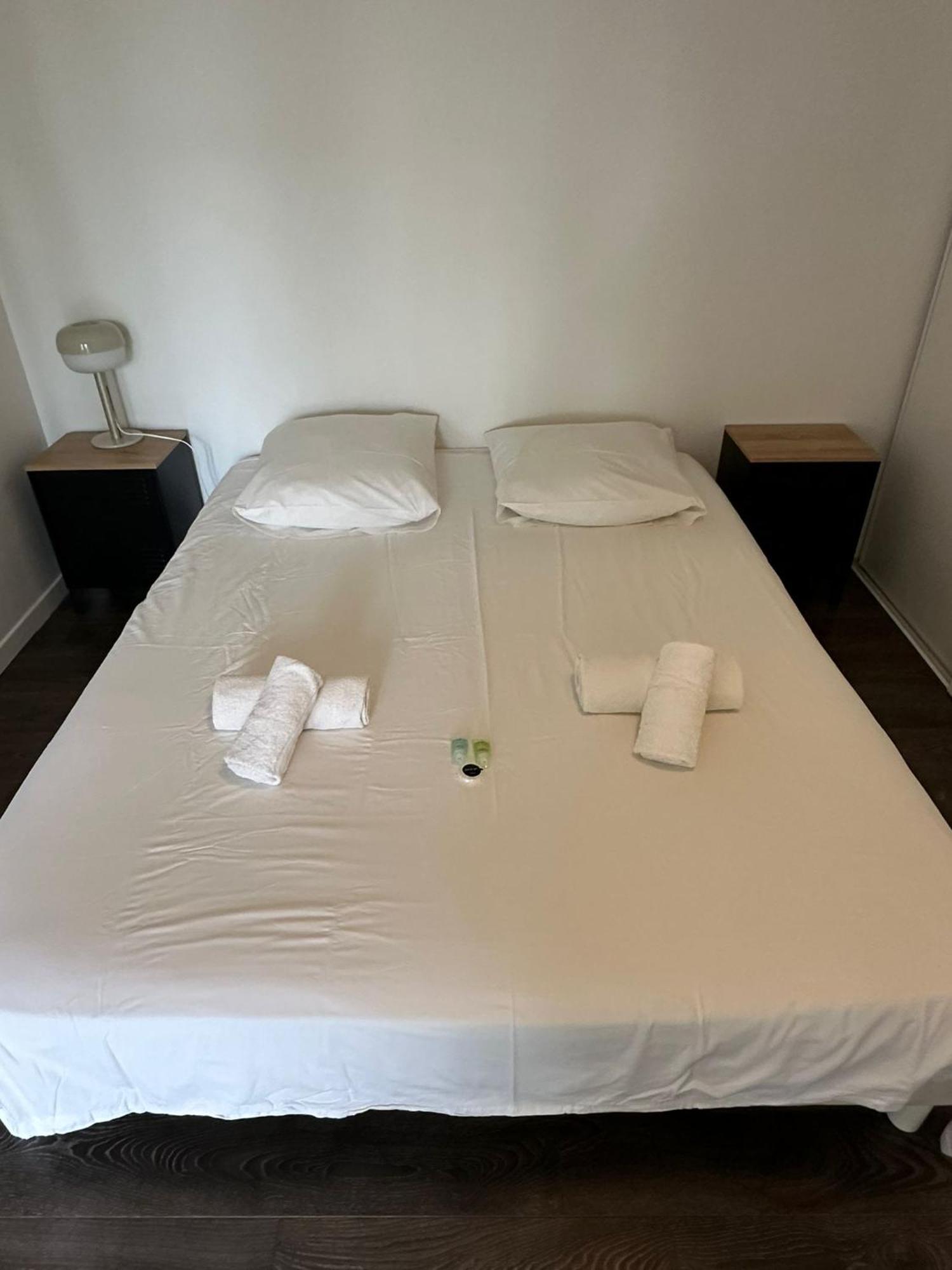Villa Constance 3 Antibes - Spacieux Logement En Dernier Etage Luaran gambar