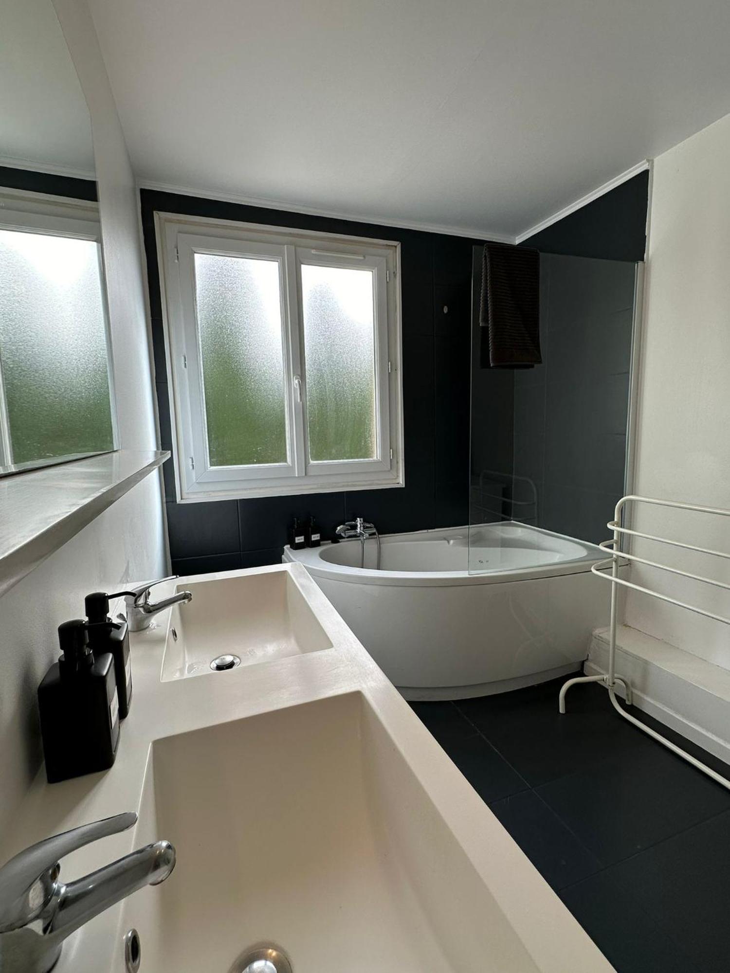 Villa Constance 3 Antibes - Spacieux Logement En Dernier Etage Luaran gambar