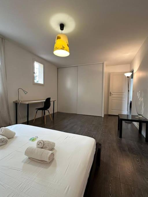 Villa Constance 3 Antibes - Spacieux Logement En Dernier Etage Luaran gambar